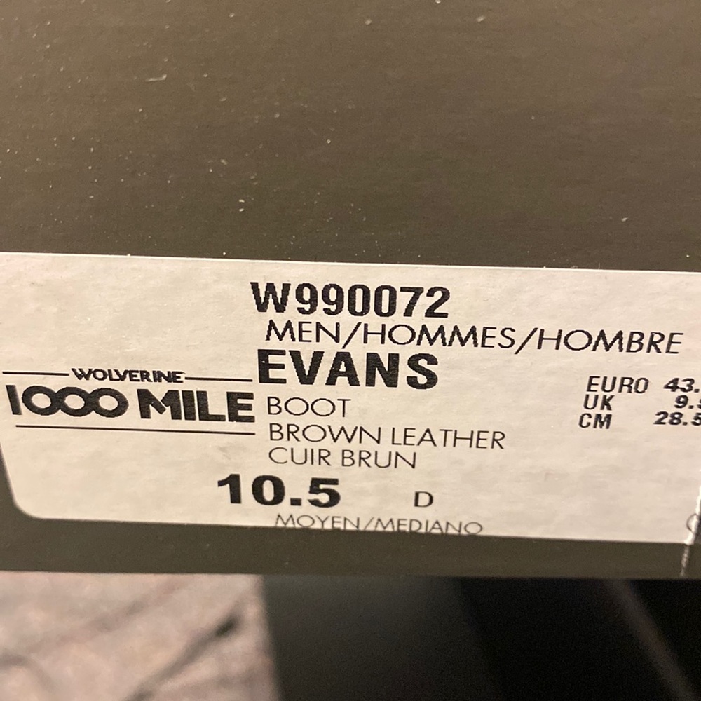 Wolverine thousand mile brown size 10 1/2 brand new in box